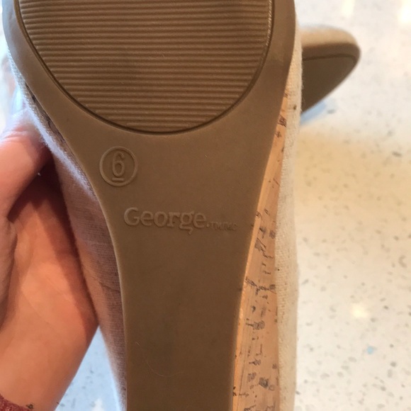 George brand white wedge shoes size 6 - Picture 4 of 4